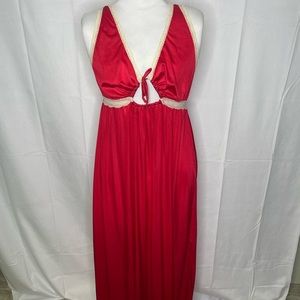 Vintage Miss Elaine Night Gown | *Size M-L